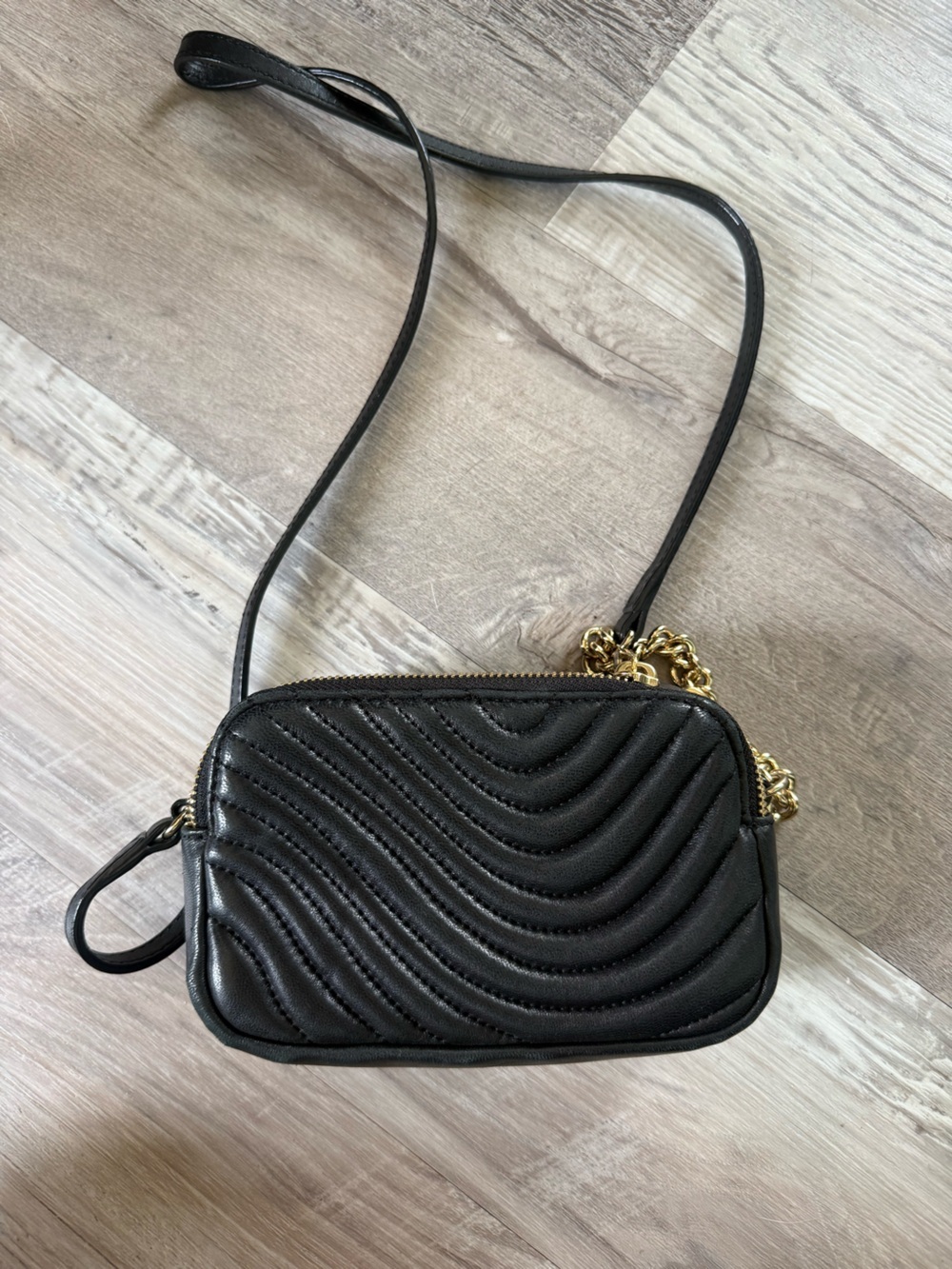 Henri Bendel Black Quilted Crossbody Bag with Gold Chain